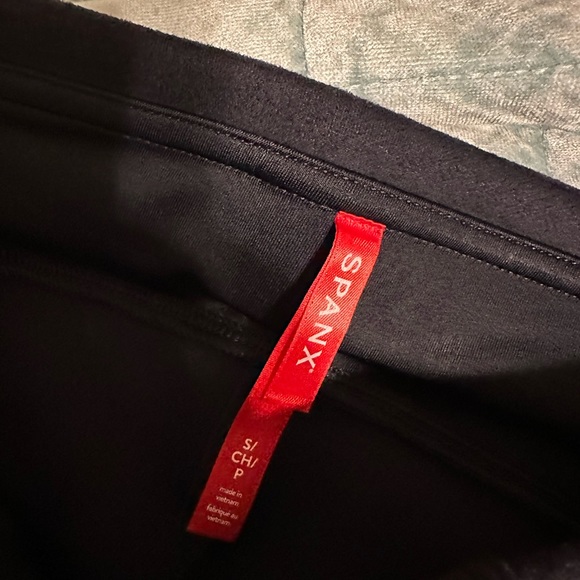 Spanx - Picture 4 of 4